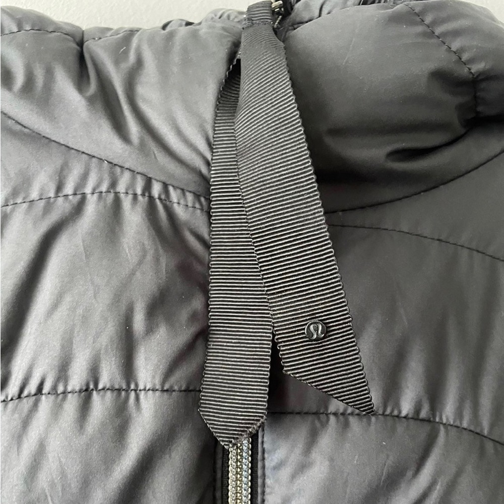Lululemon Jacket - Picture 2 of 6